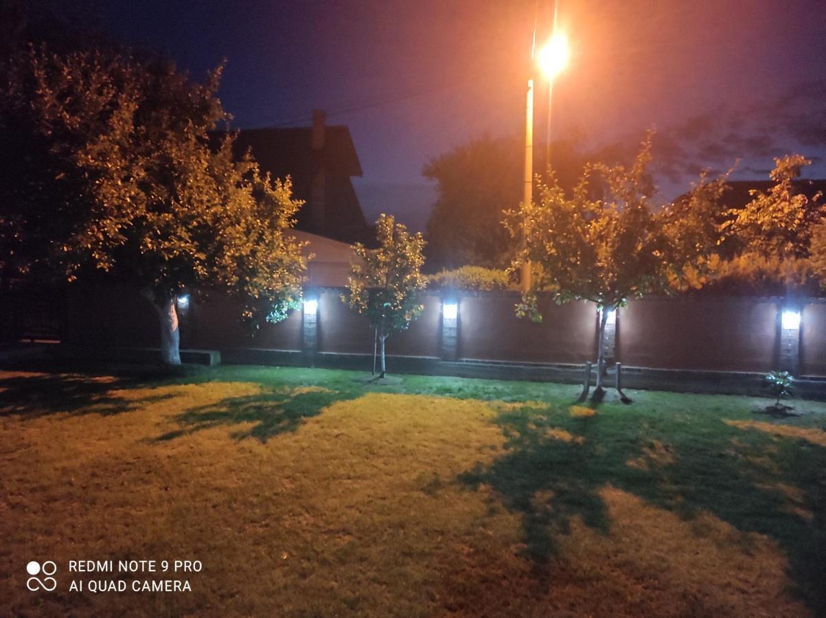 Apartman A&E Zivinice ภายนอก รูปภาพ
