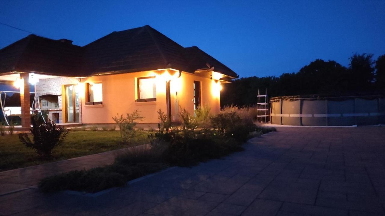 Apartman A&E Zivinice ภายนอก รูปภาพ